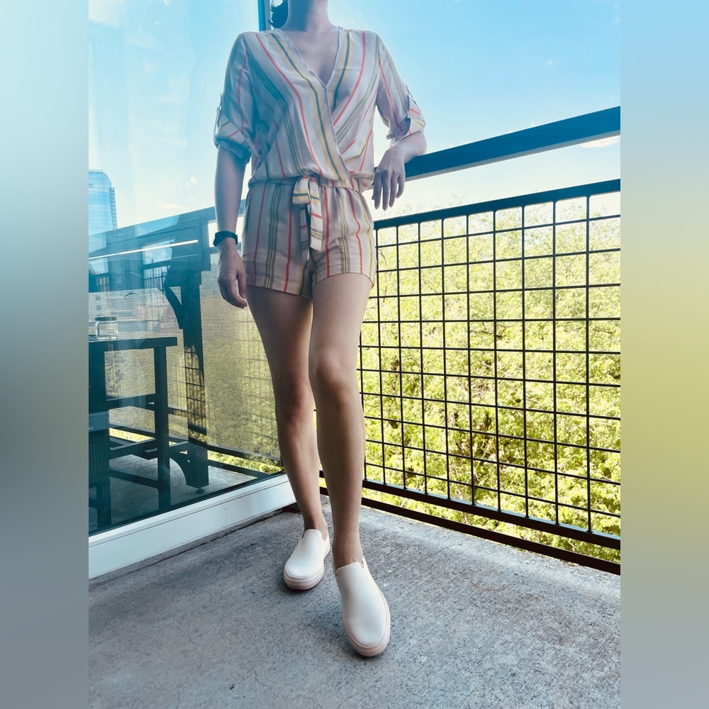 BCBG Maxazria Striped Romper sz XS